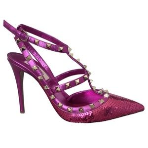 Brand New with Tags! Stunning Magenta Valentino Garavani Heels.